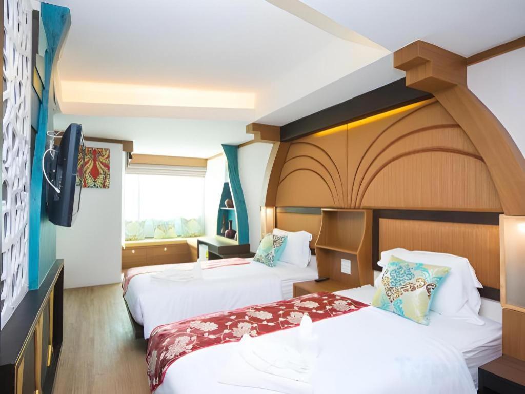 พีพี ไนซ์บีชโฮเทล ฮิป Hotel เกาะพีพี ภายนอก รูปภาพ