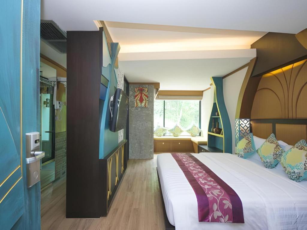 พีพี ไนซ์บีชโฮเทล ฮิป Hotel เกาะพีพี ภายนอก รูปภาพ