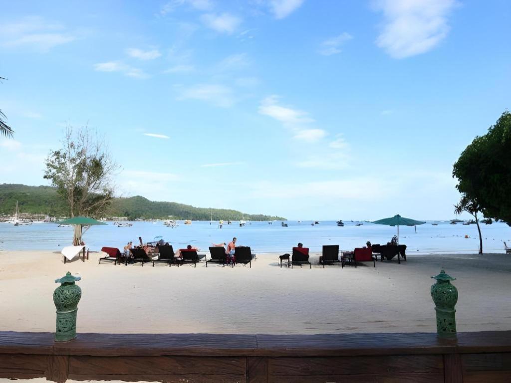 พีพี ไนซ์บีชโฮเทล ฮิป Hotel เกาะพีพี ภายนอก รูปภาพ